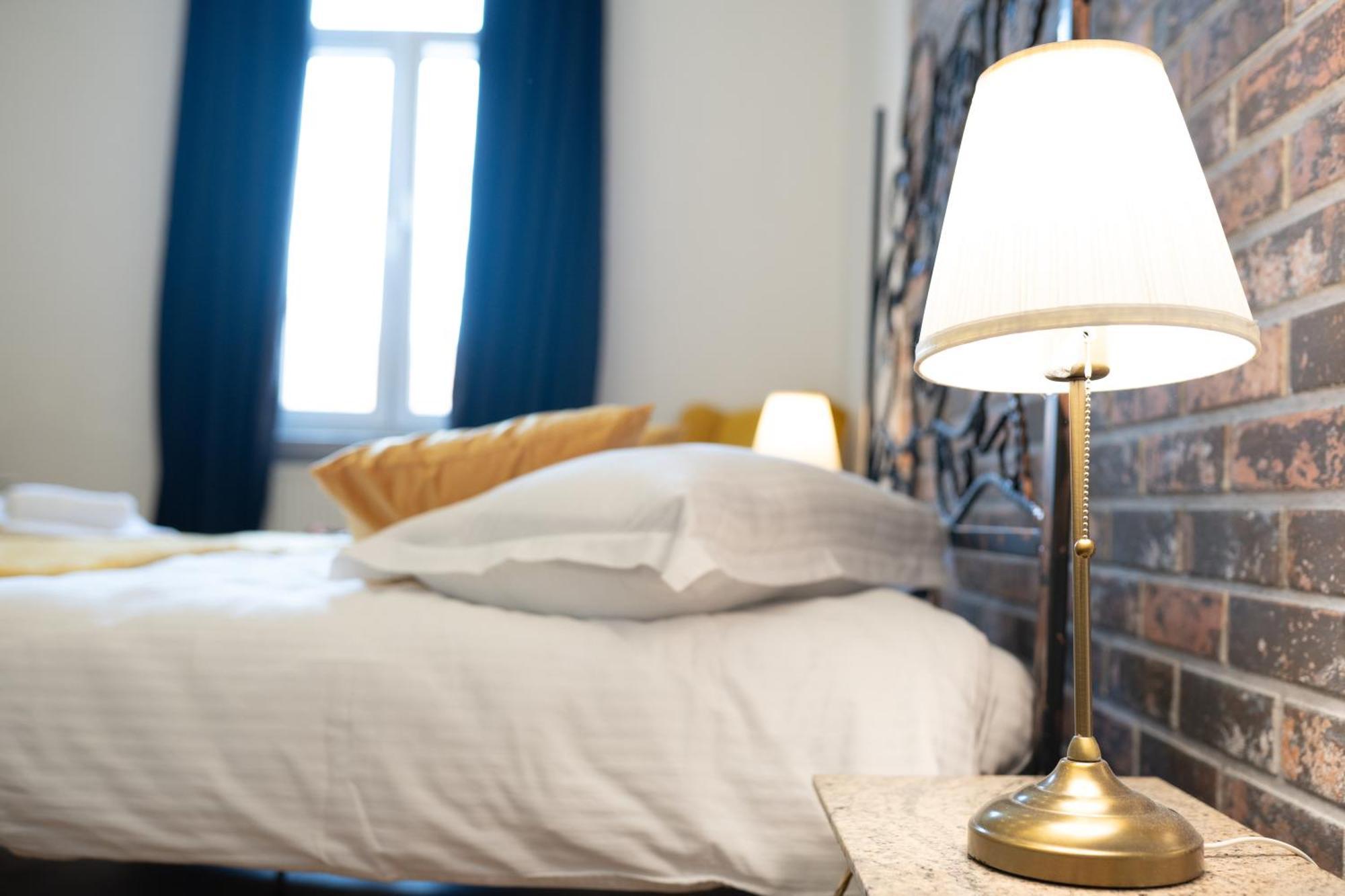 Cozy Spacious 5 Star Accommodation In The Heart Of Historic Center Cluj-Napoca Exteriör bild
